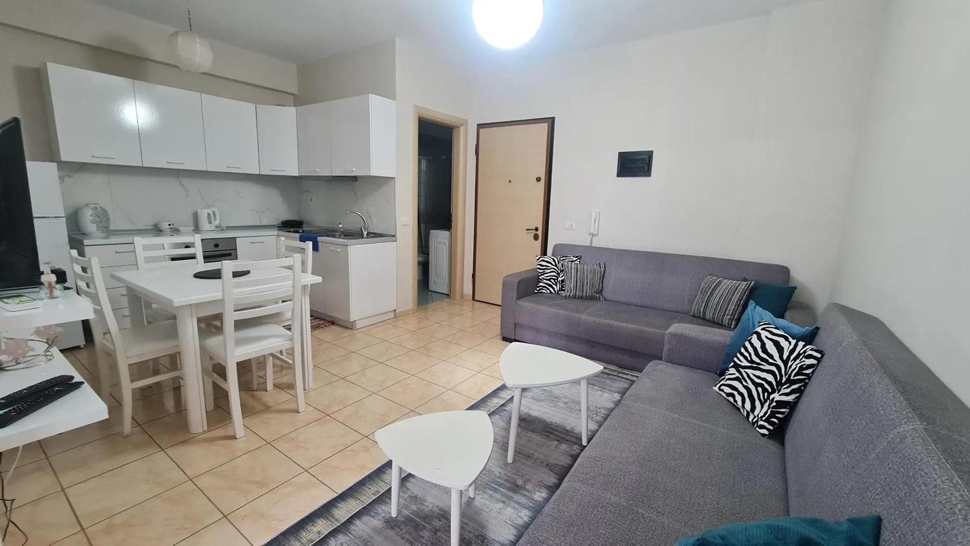 Apartment The Place Vlore
