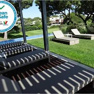 https://apartamento-com-3-quartos-e-piscina.hotelaalgarve.com